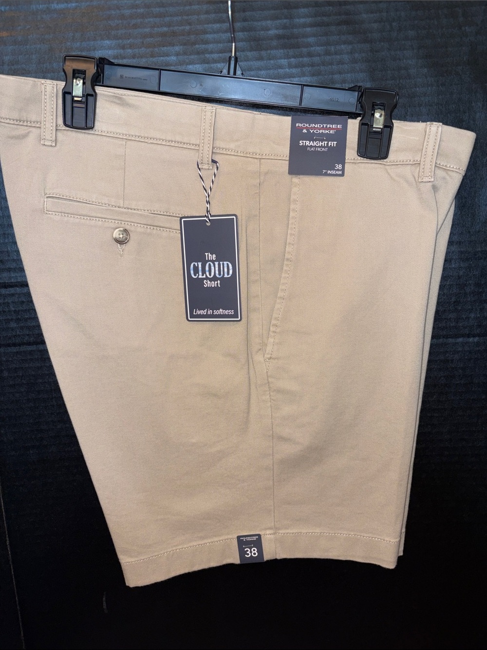 Roundtree & Yorke Men's Khaki Flat Front Shorts